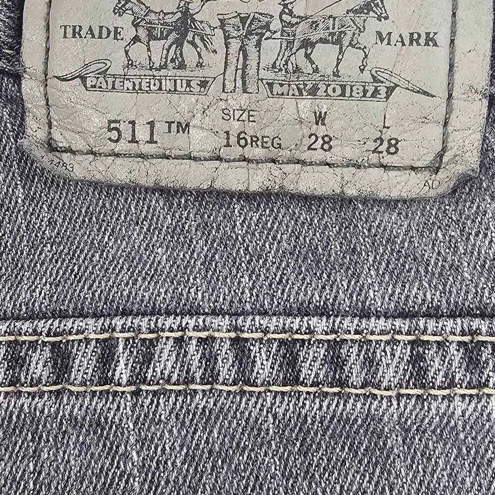 Vintage Levi Strauss 511 Distressed Men's Jeans |Size W28 L28.